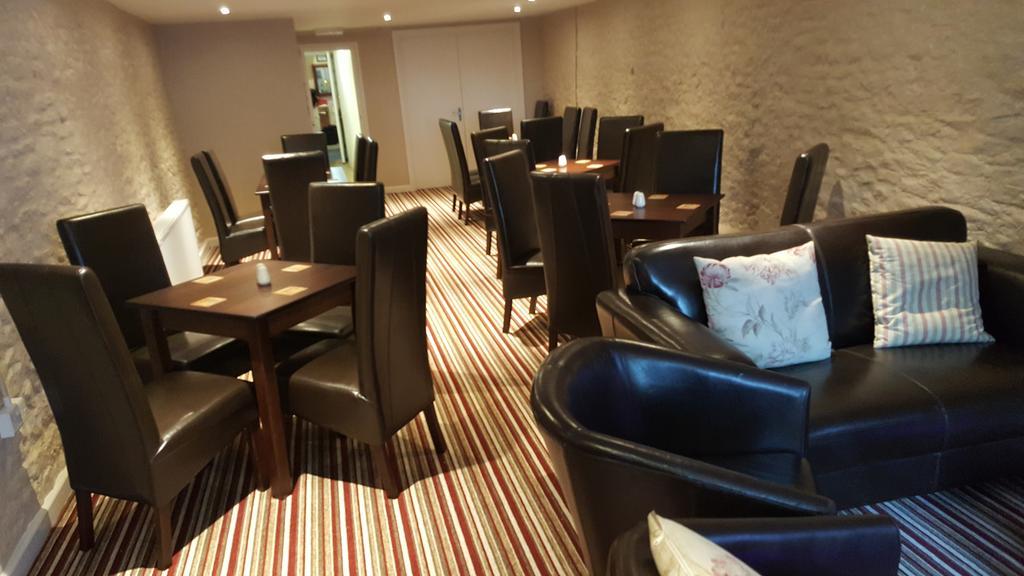 The Dolphin Hotel Wincanton Exteriör bild