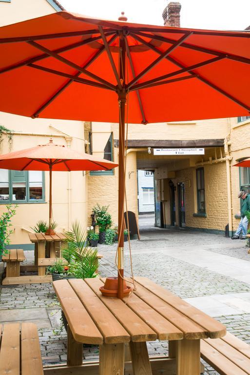 The Dolphin Hotel Wincanton Exteriör bild